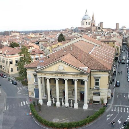 Hotel Italia City Center Mantova Exterior photo