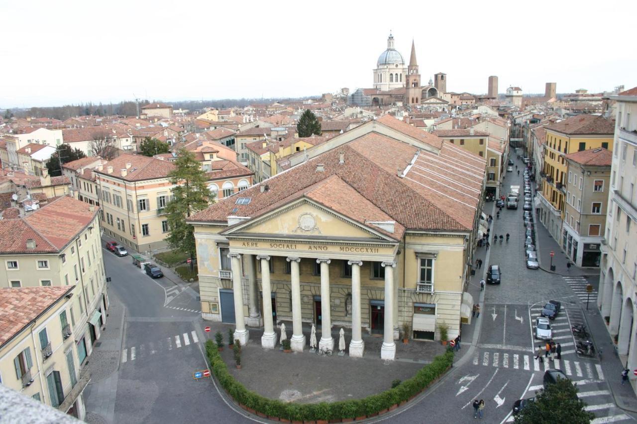Hotel Italia City Center Mantova Exterior photo